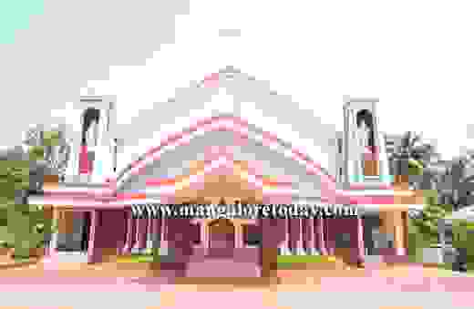 Urwa Church "Pompei Matha" 2